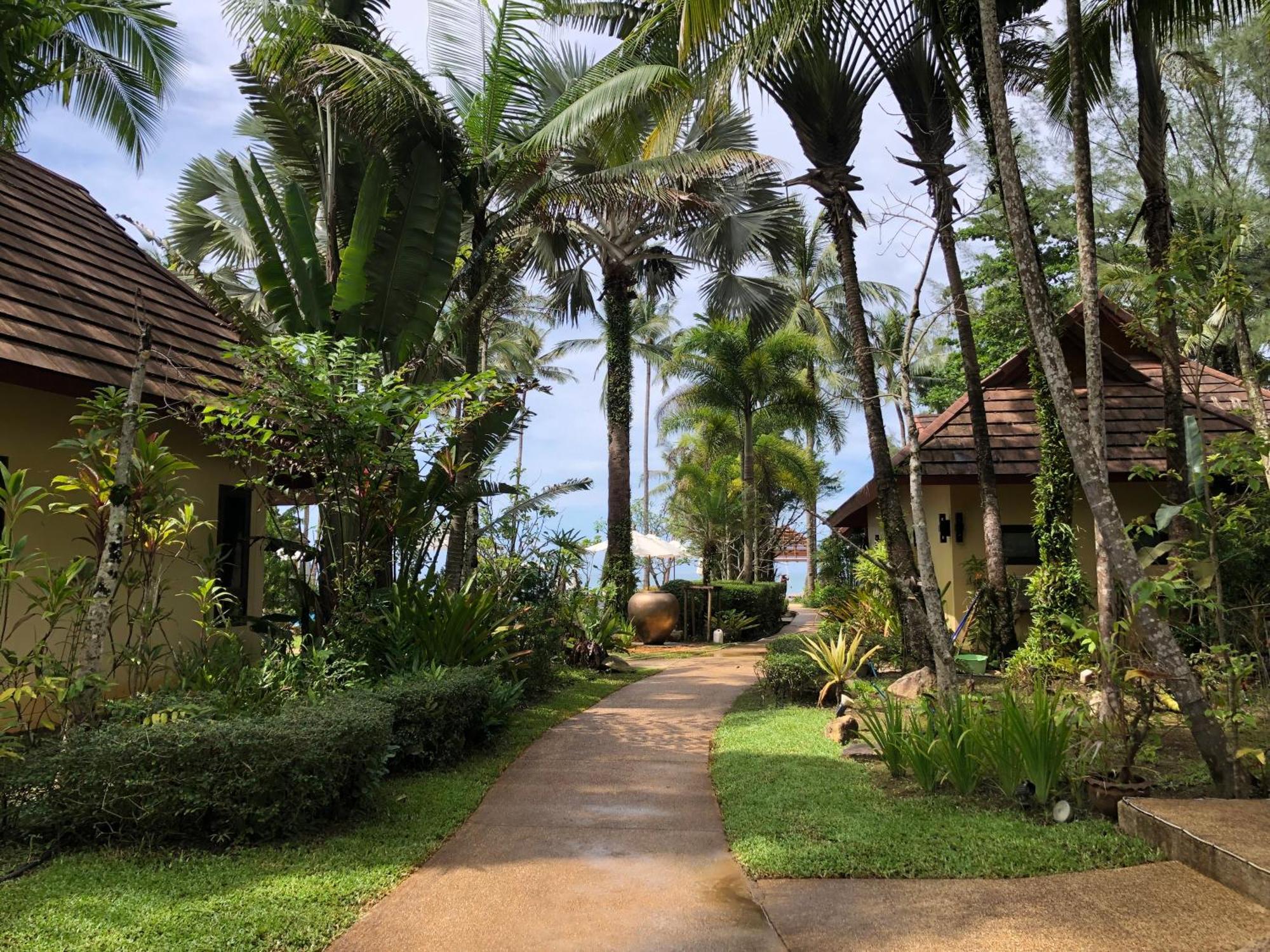 Nang Thong Beach Resort Khao Lak Exterior foto